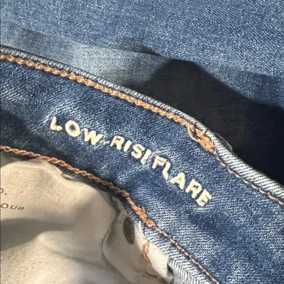 American Eagle Outfitters Light Blue Flare Jeans - Picture 4 of 5